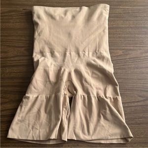 Spanx Assets Red Hot Label 3X Shapewear Shorts